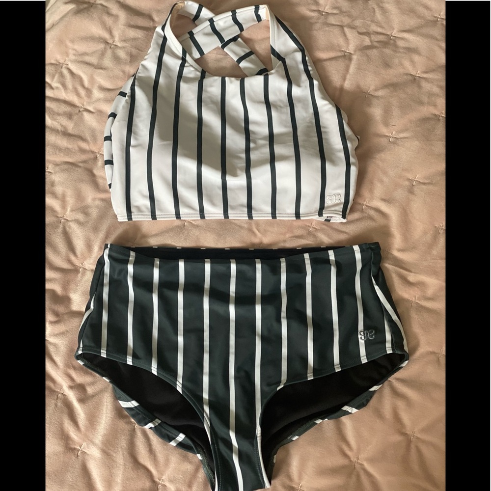 New without tags Albion Fit Bikini